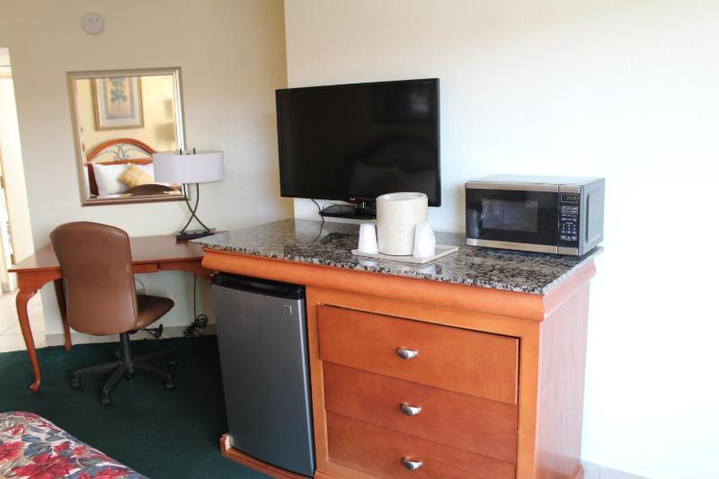 Double Room - Disability Access image 1