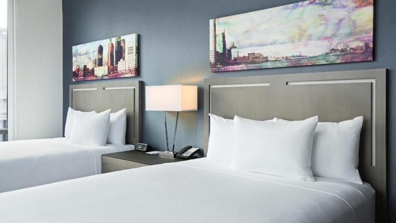 Queen Room with Two Queen Beds image 3