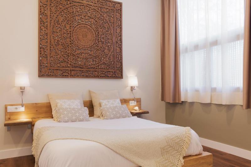 Double Room with Garden View image 1