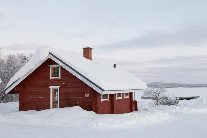 Bungalow with Sauna (2 Adults) image 1