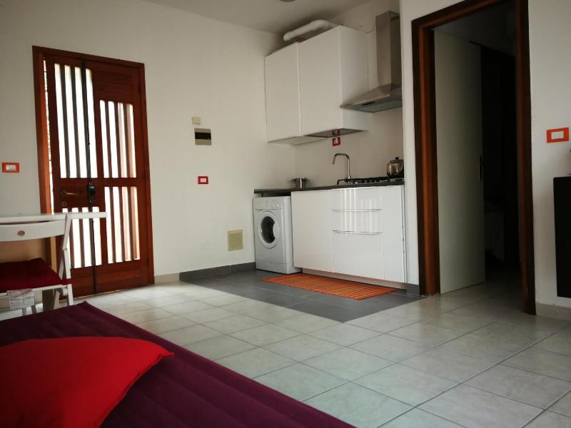 Two-Bedroom Apartment D16 image 2
