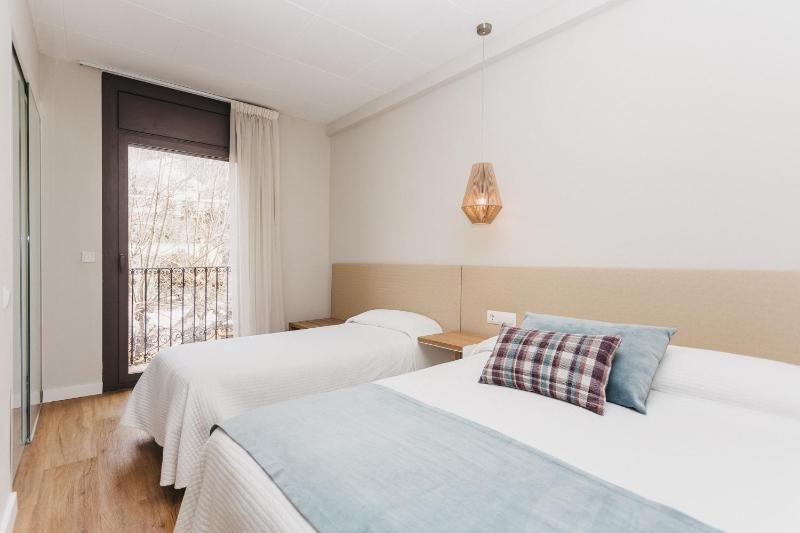 Triple Room image 3