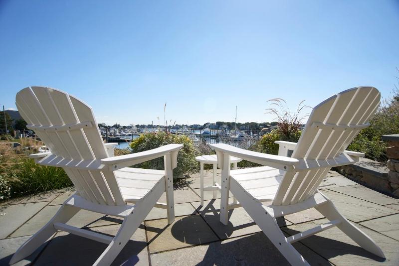 Deluxe Double Room with Balcony and Sea View image 3
