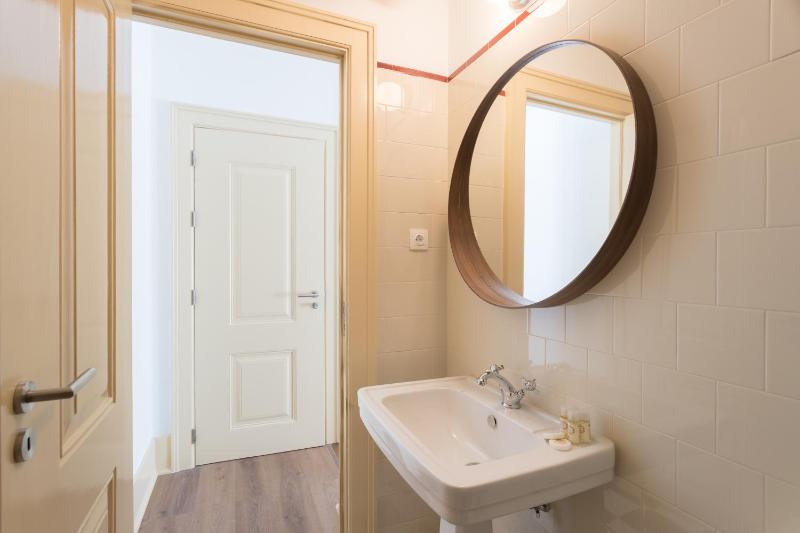 Two-Bedroom Suite image 2