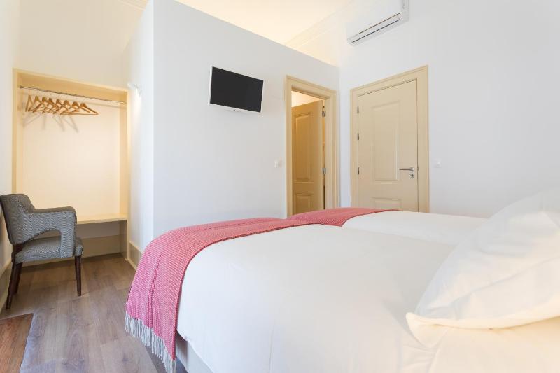 Junior Suite image 2