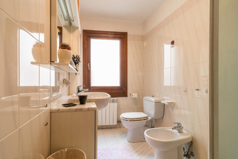 Apartment image 3