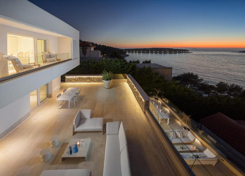 Apartments Coral - image 1