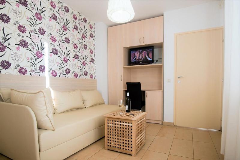 Apartments Sandra - image 10