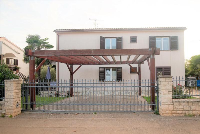Apartments Sandra - image 1