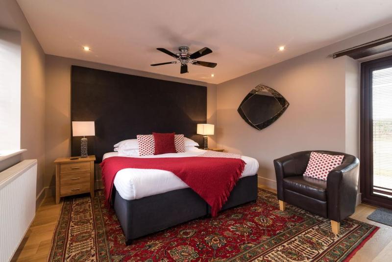 Double or Twin Room image 1