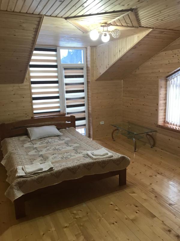 Deluxe Double or Twin Room image 2