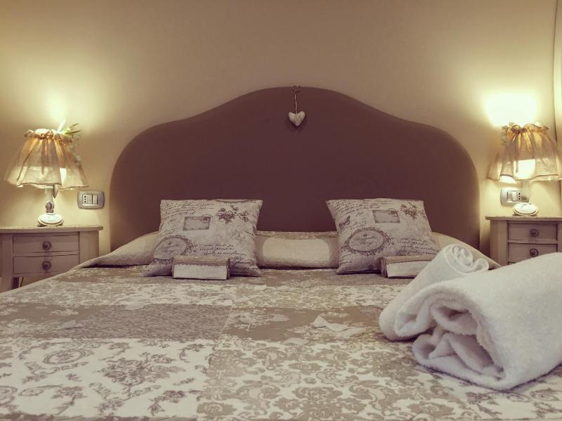 Deluxe Room image 4