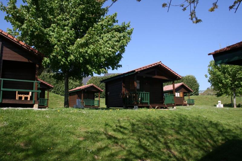 Bungalow image 1
