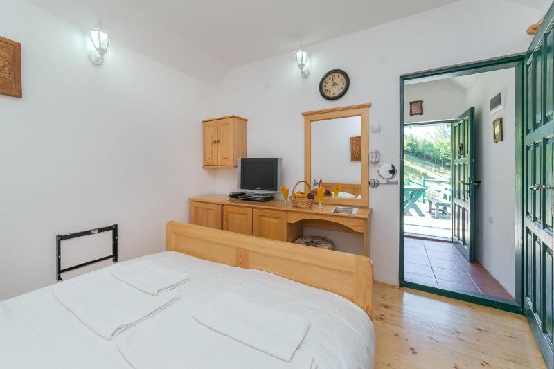 Standard Bungalow image 3