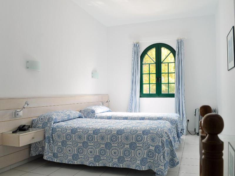 Hotel Bahia - image 13