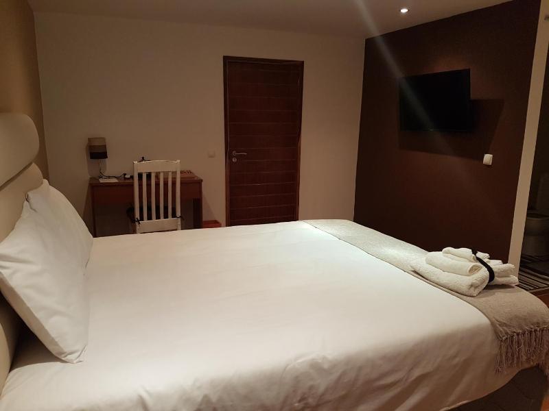 Orquidea GuestHouse Spa & Restaurant - image 3