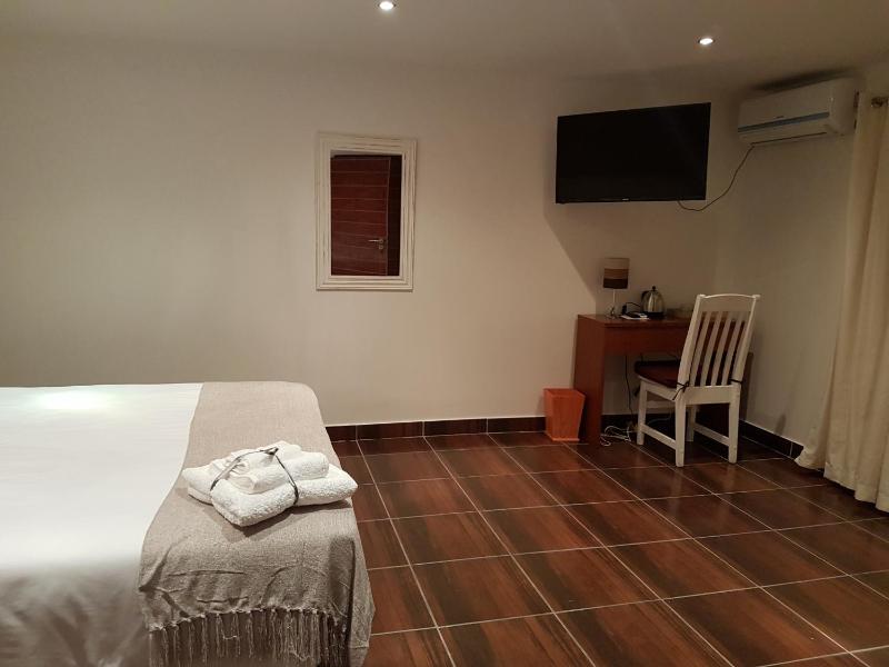 Orquidea GuestHouse Spa & Restaurant - image 9