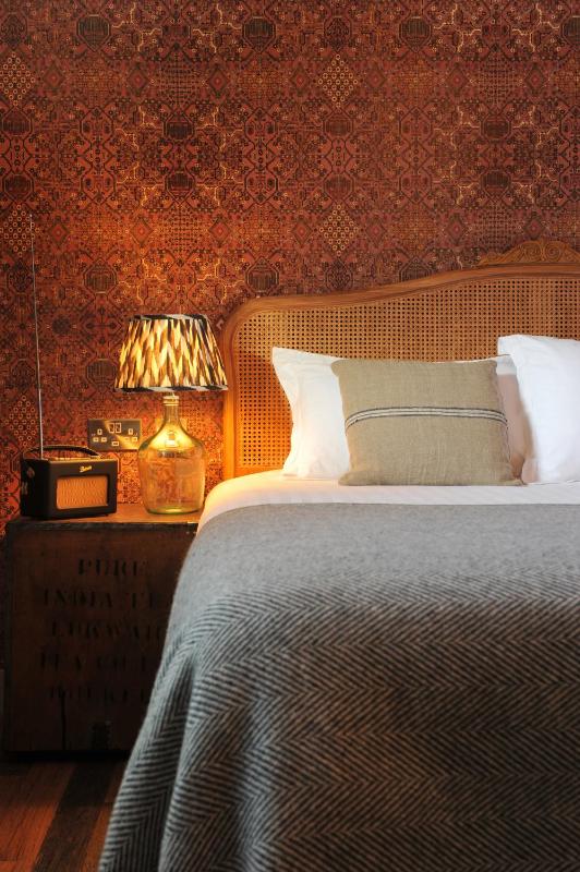 Double Room image 2