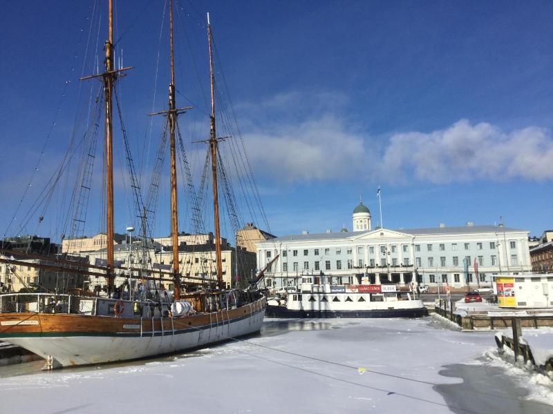 Studio Apartment image 1