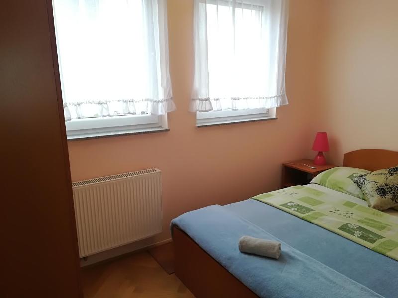 Quadruple Room with Balcony image 4