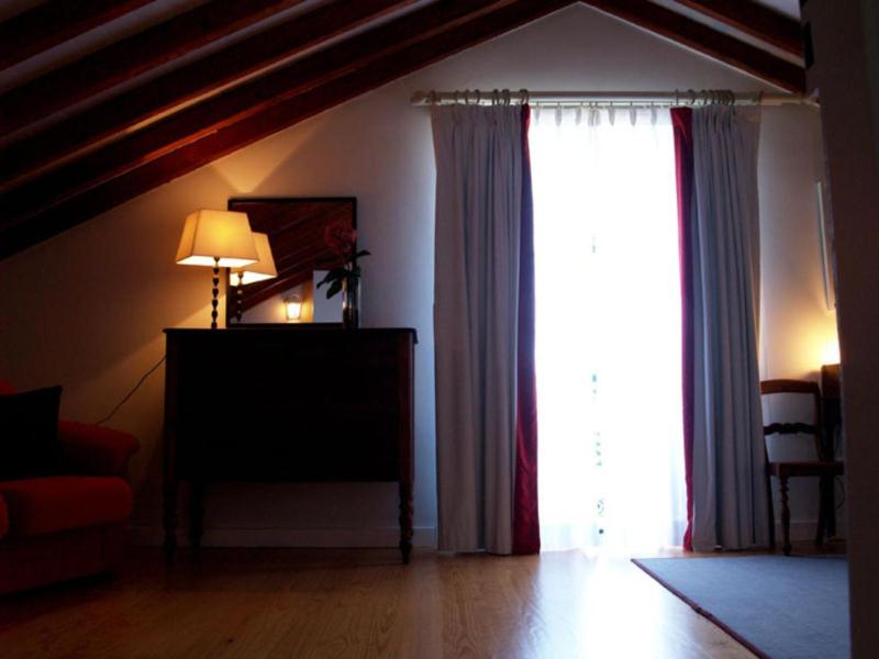 Junior Suite with Sea View image 3