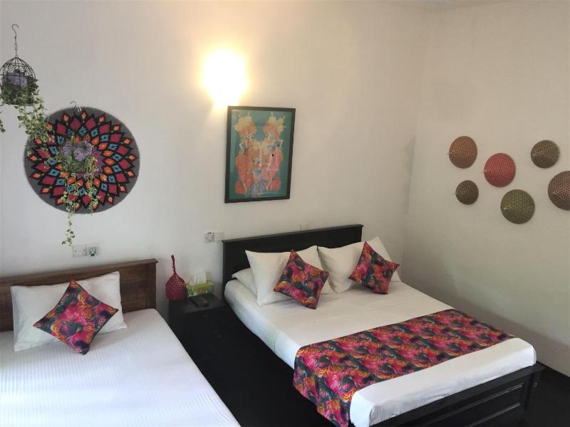 Anara Villa - image 32