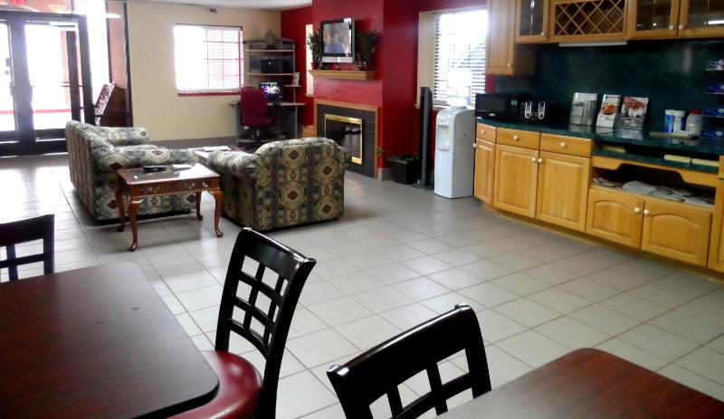 Budgetel Inn Houston/Nasa - image 17
