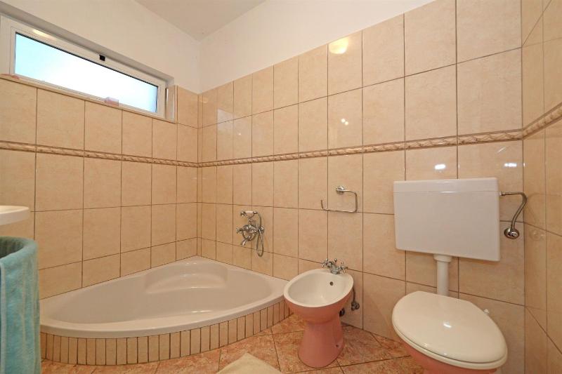 Apartments Sanja - image 6