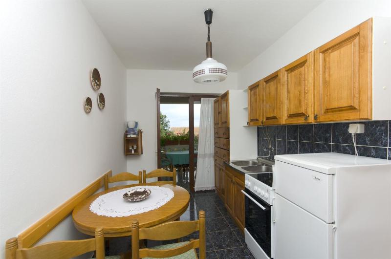 Two-Bedroom Apartment with Terrace image 4