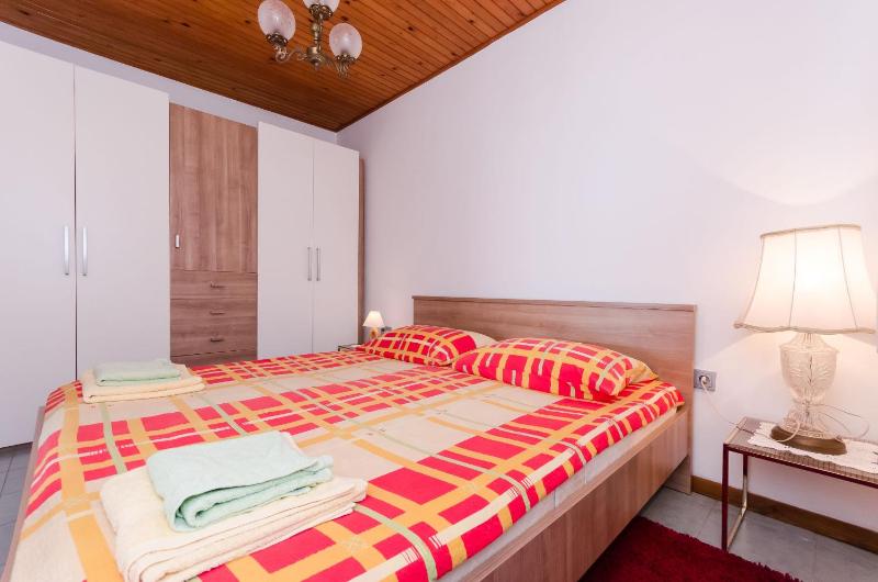 One-Bedroom apartment Standard image 3
