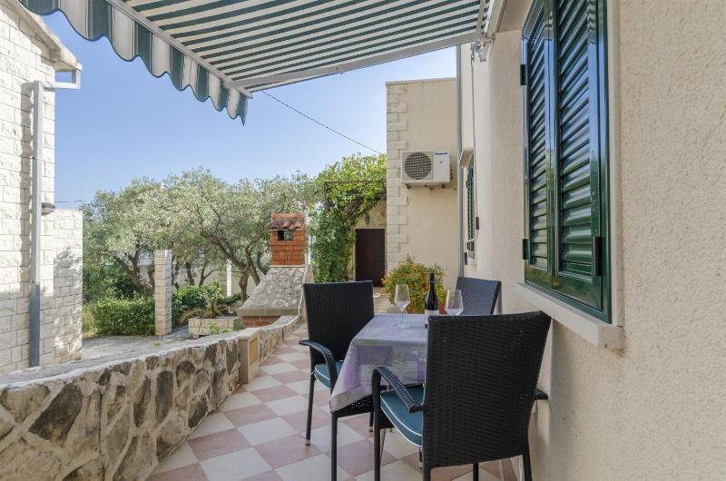 One-Bedroom Apartment with Patio image 1