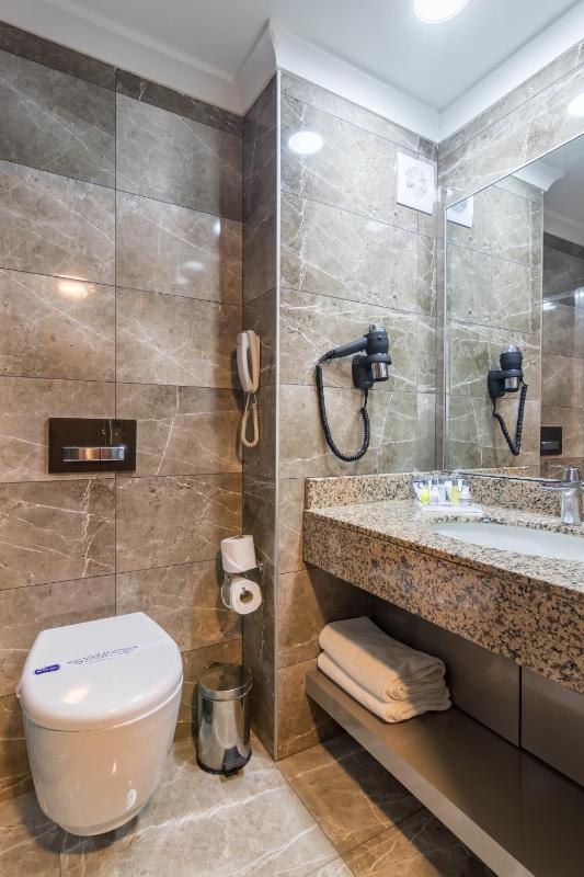 Hotel 2000 Kavaklıdere - image 10