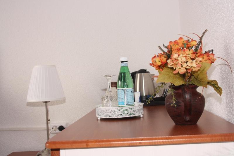 Single Room image 2