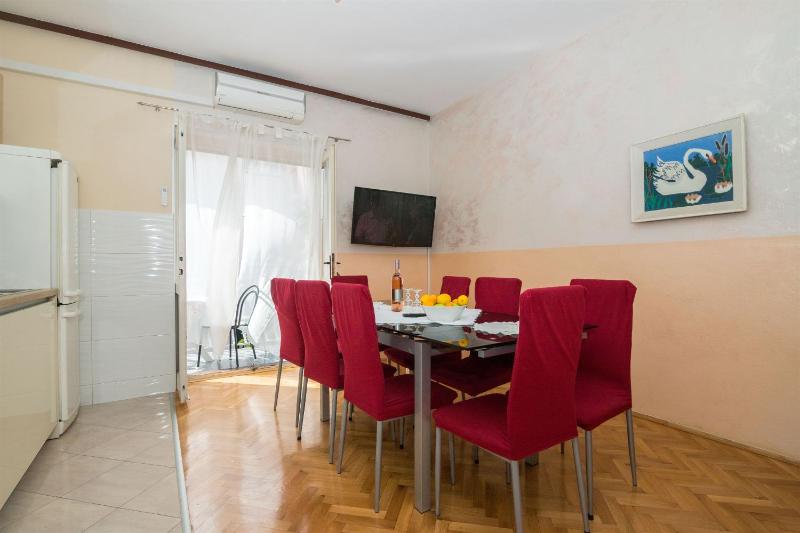 Apartments Zeljko - image 20