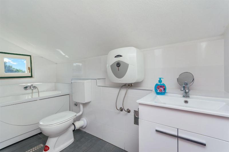 Two-Bedroom Holiday Home image 2