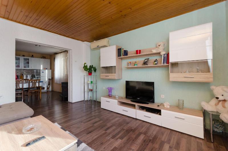 Apartment Milan - image 14