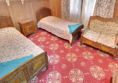 Houseboat Dogstar - image 15