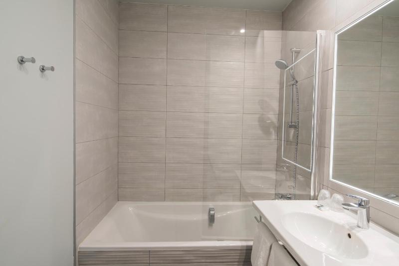 Privilege Double Room image 2