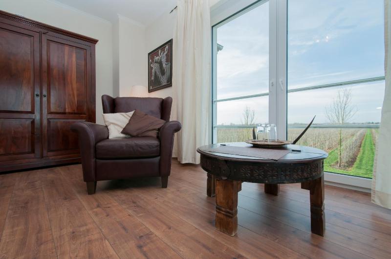 Deluxe Double Room with Shower image 3