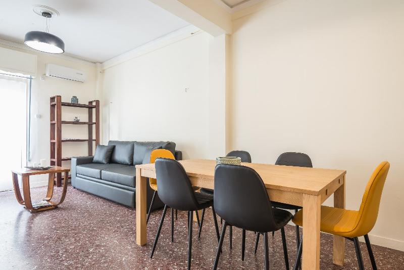 Apartment image 3