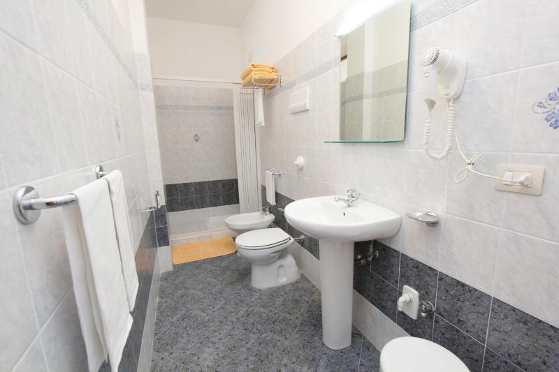 Superior Apartment image 2