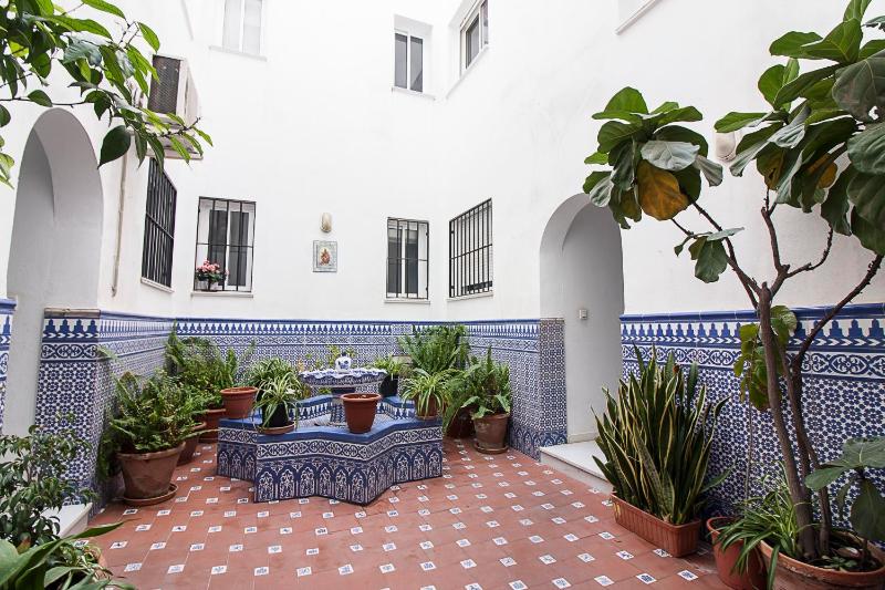 Old Town City Center Apartment Premium - image 1