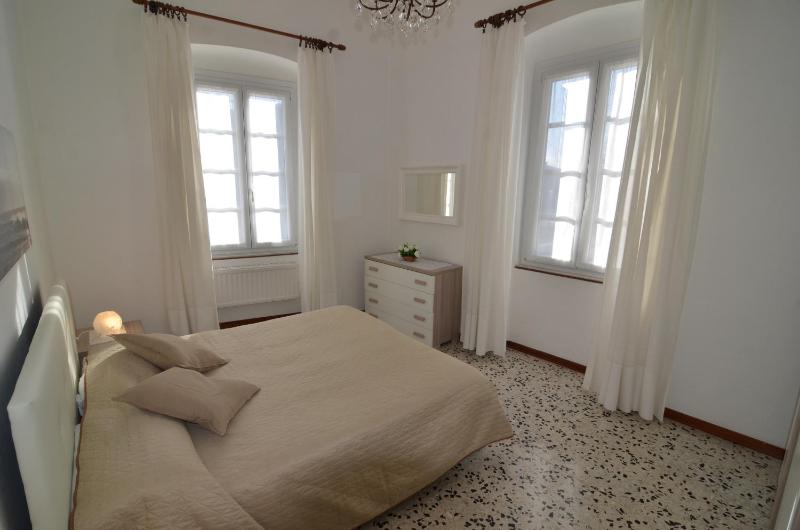 Levanto Rentals - image 2
