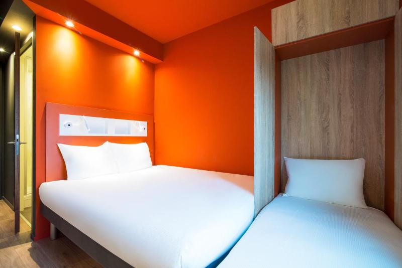 Triple Room image 4