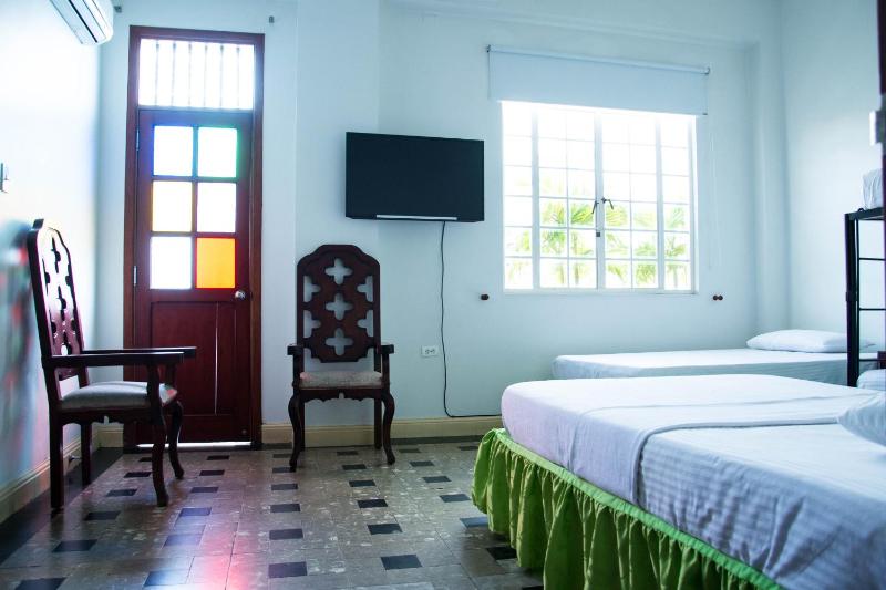 Hotel Savoy - image 12