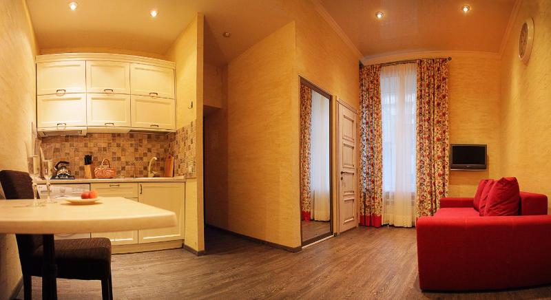 Apartment in Deribasovskaya street 13 Images