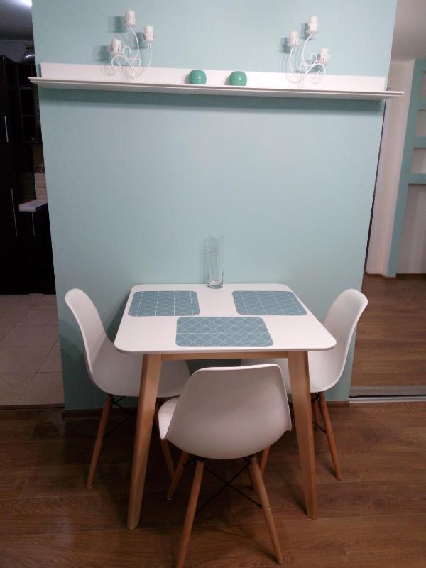 One-Bedroom Apartment image 1