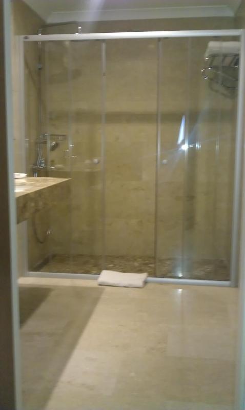 Triple Room image 3