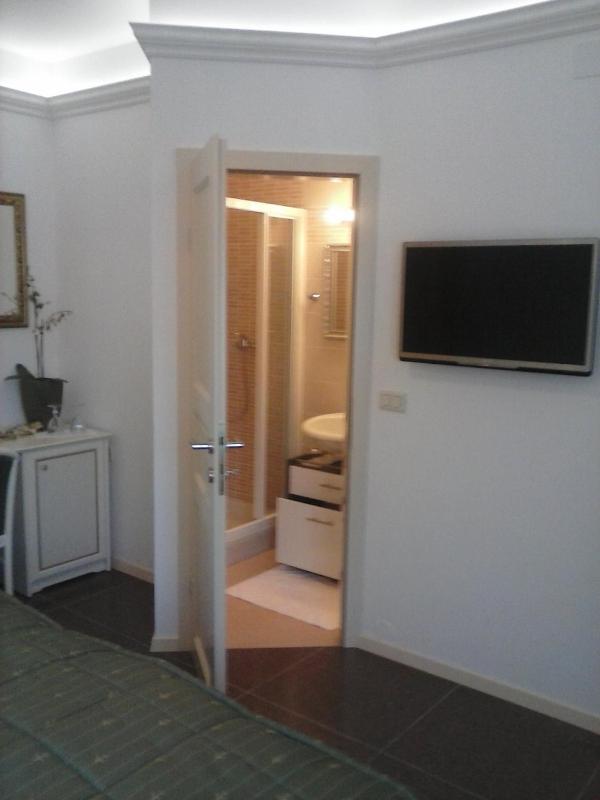 Triple Room image 3