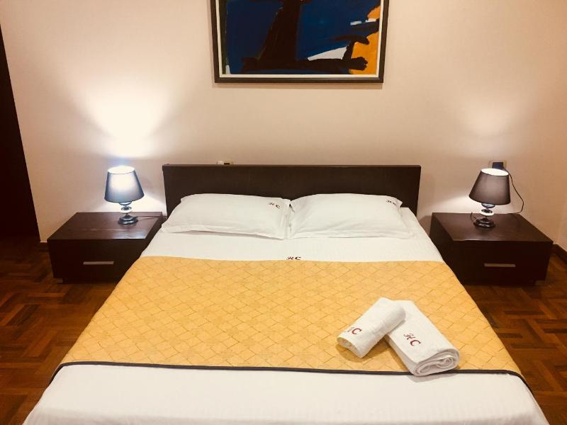 Triple Room image 2